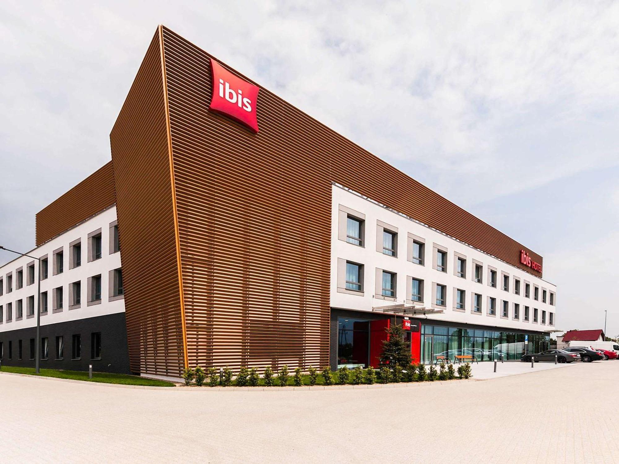 Ibis Poznan Polnoc Hotell Suchy Las Eksteriør bilde