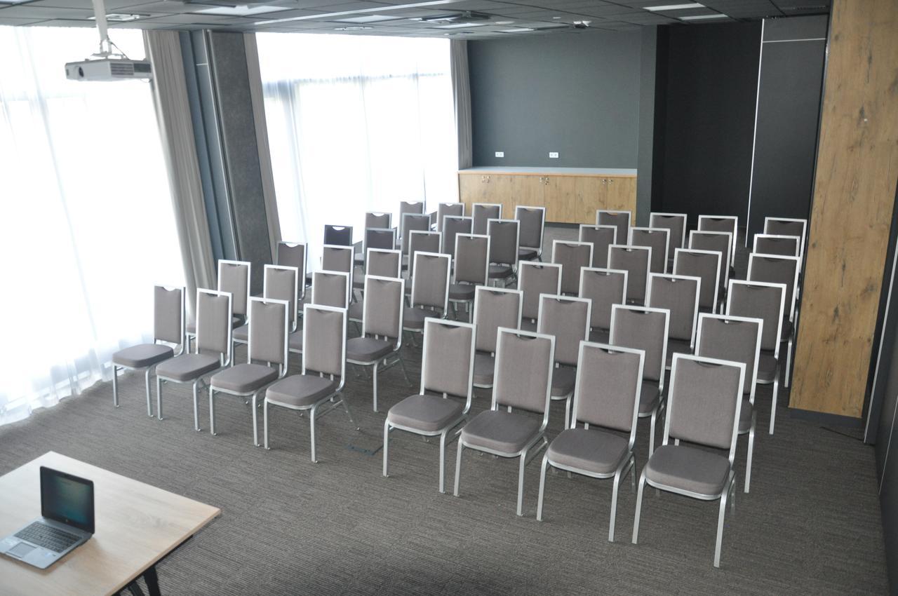 Ibis Poznan Polnoc Hotell Suchy Las Eksteriør bilde